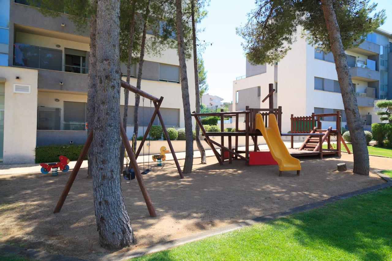 Uhc Salou Villa Family Complex מראה חיצוני תמונה